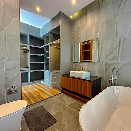 Villa Menara Bang Tao Phuket Exterior photo